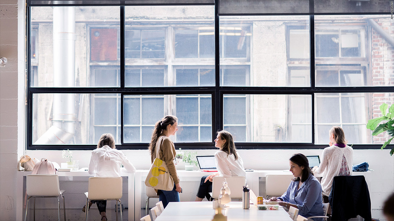 170823163946-women-coworking-spaces-riveter-1-1280x720